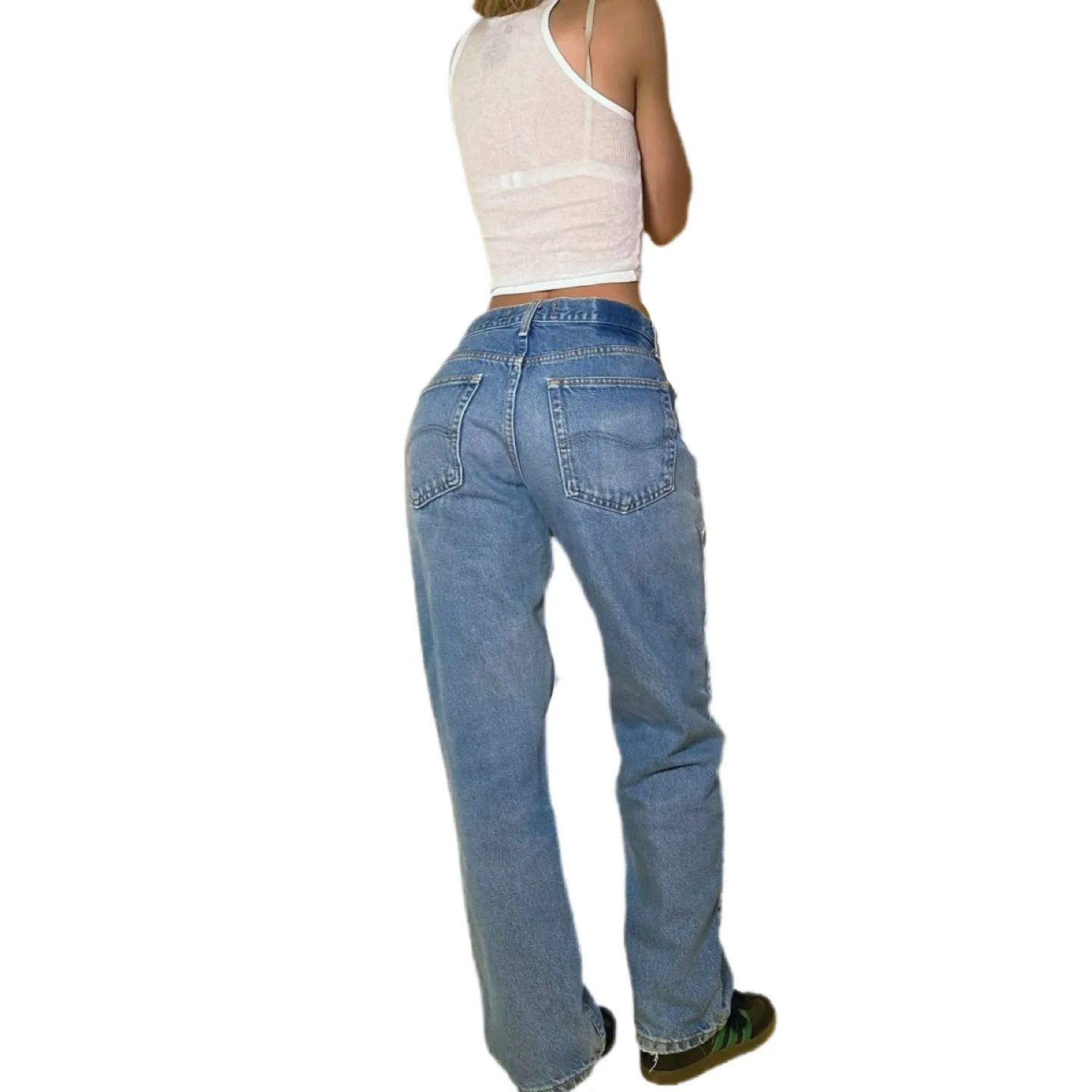 90’s Distressed Light Wash Lee Jeans (L)