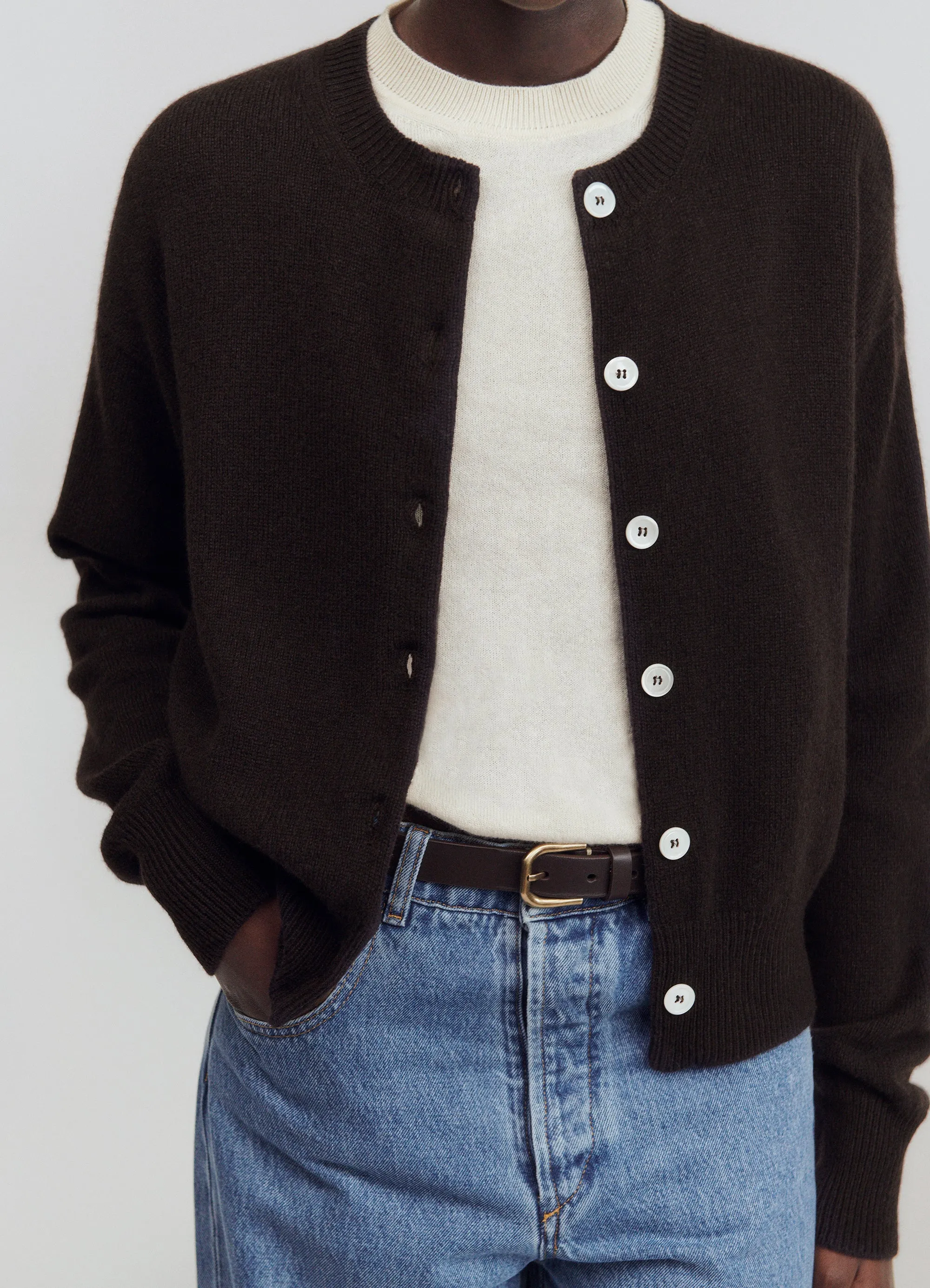 Ada Crewneck Cardigan in Dark Brown