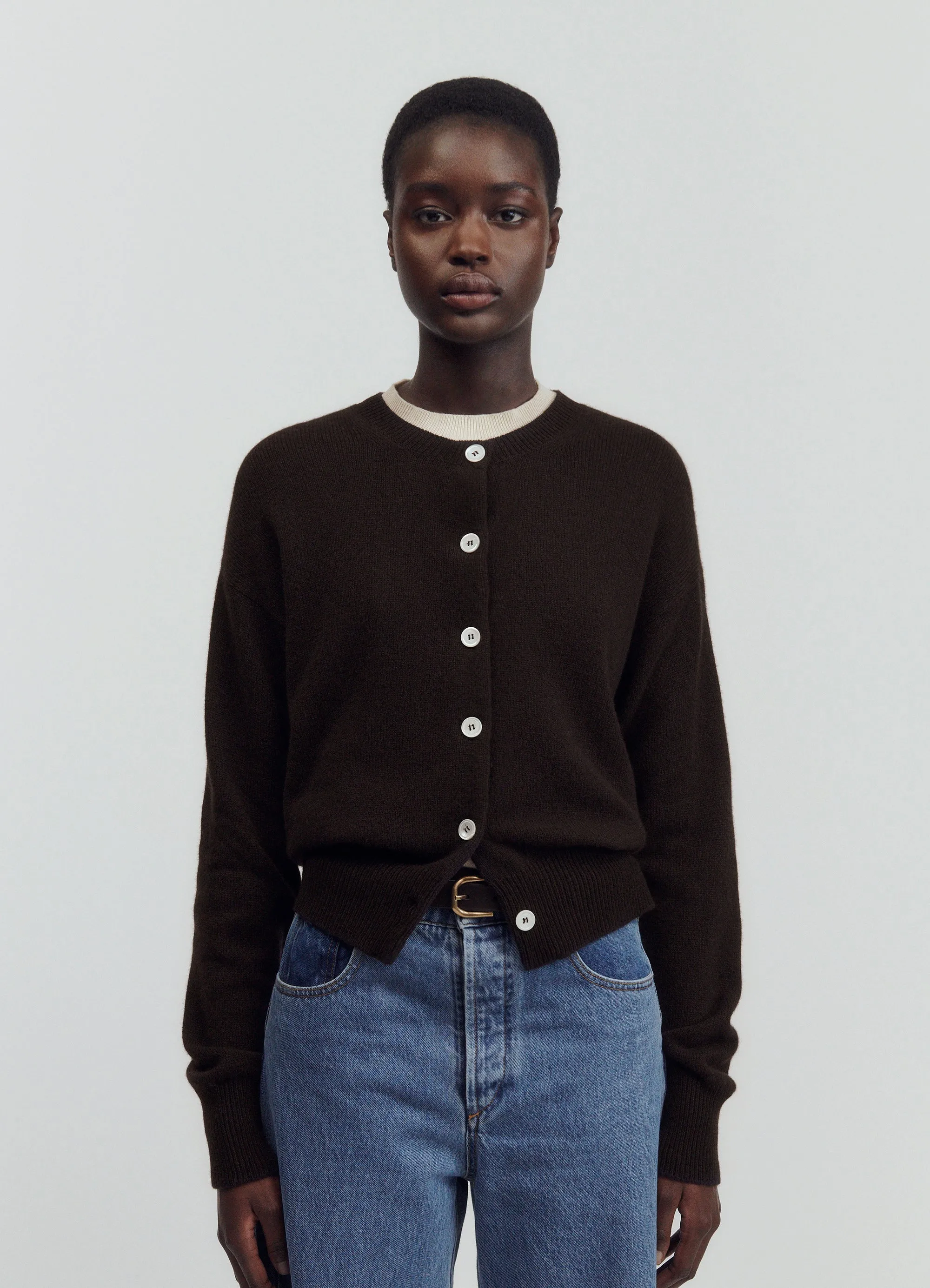 Ada Crewneck Cardigan in Dark Brown