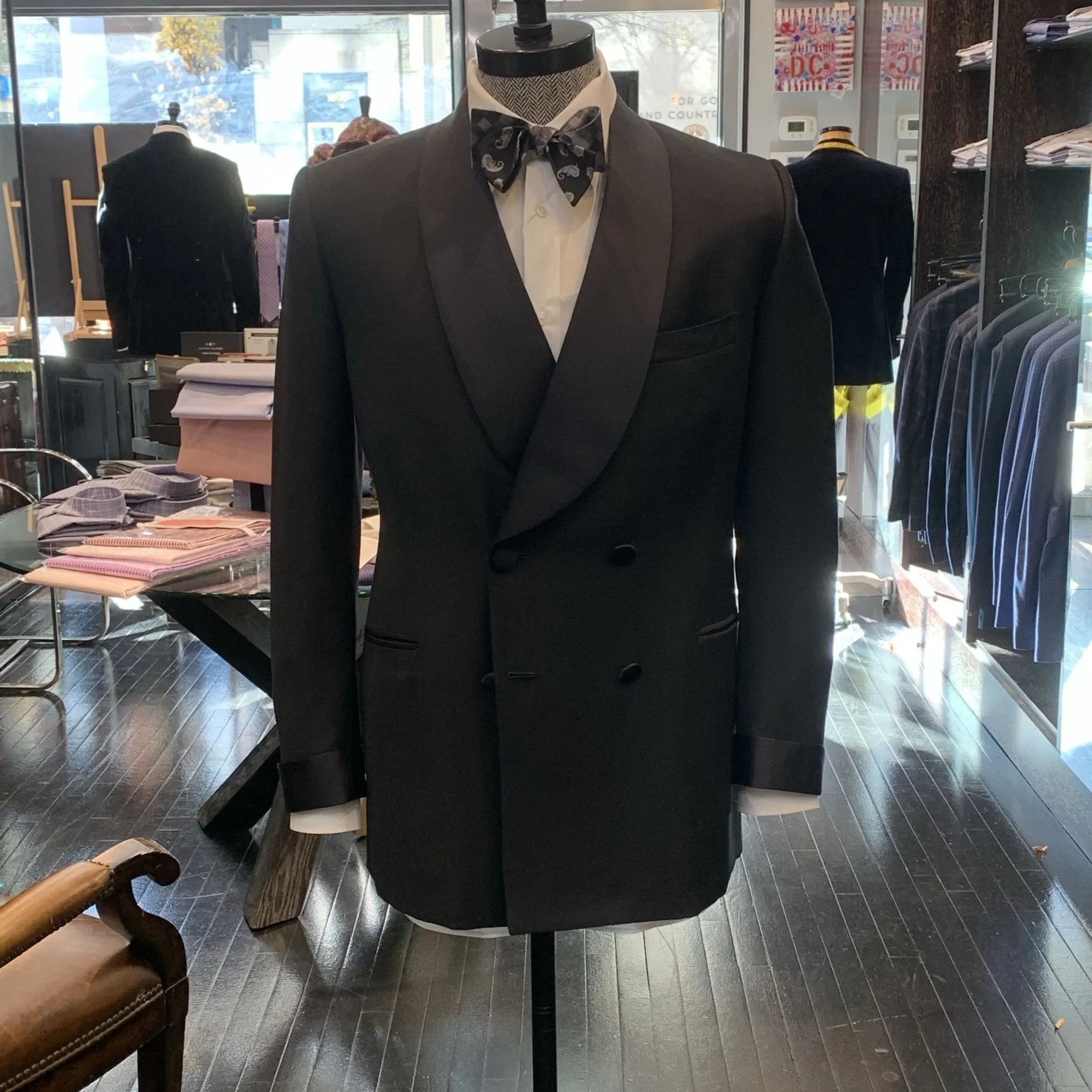 Bespoke Dinner Jacket / Dinner Suit | Handmade / Hand Stitched in England | Davies and Son, London