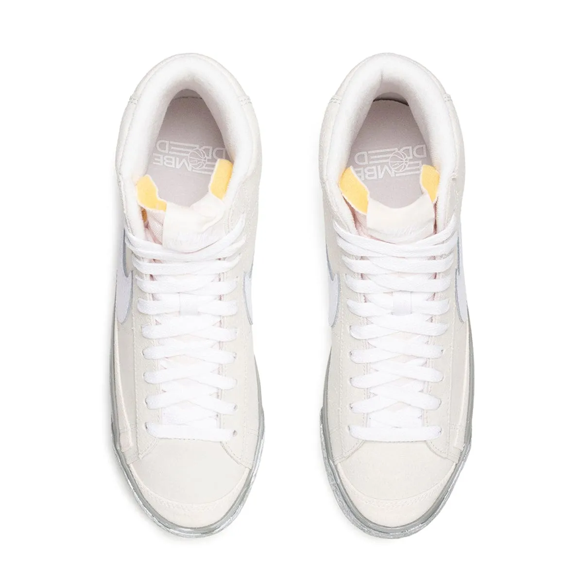 BLAZER MID '77 SE
