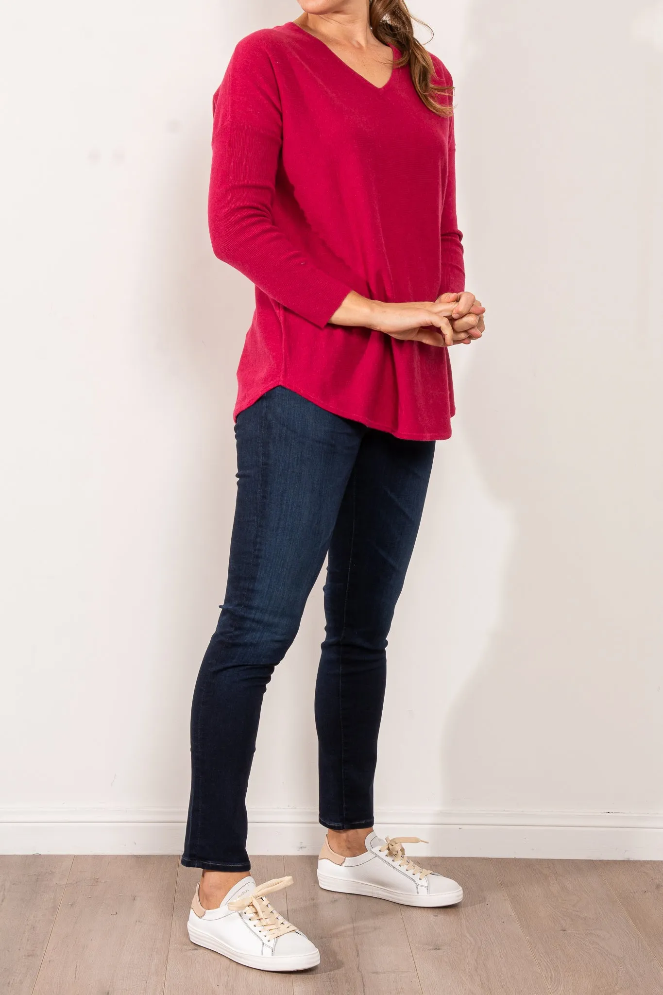 Bridge & Lord Curved Hem V Neck Jumper