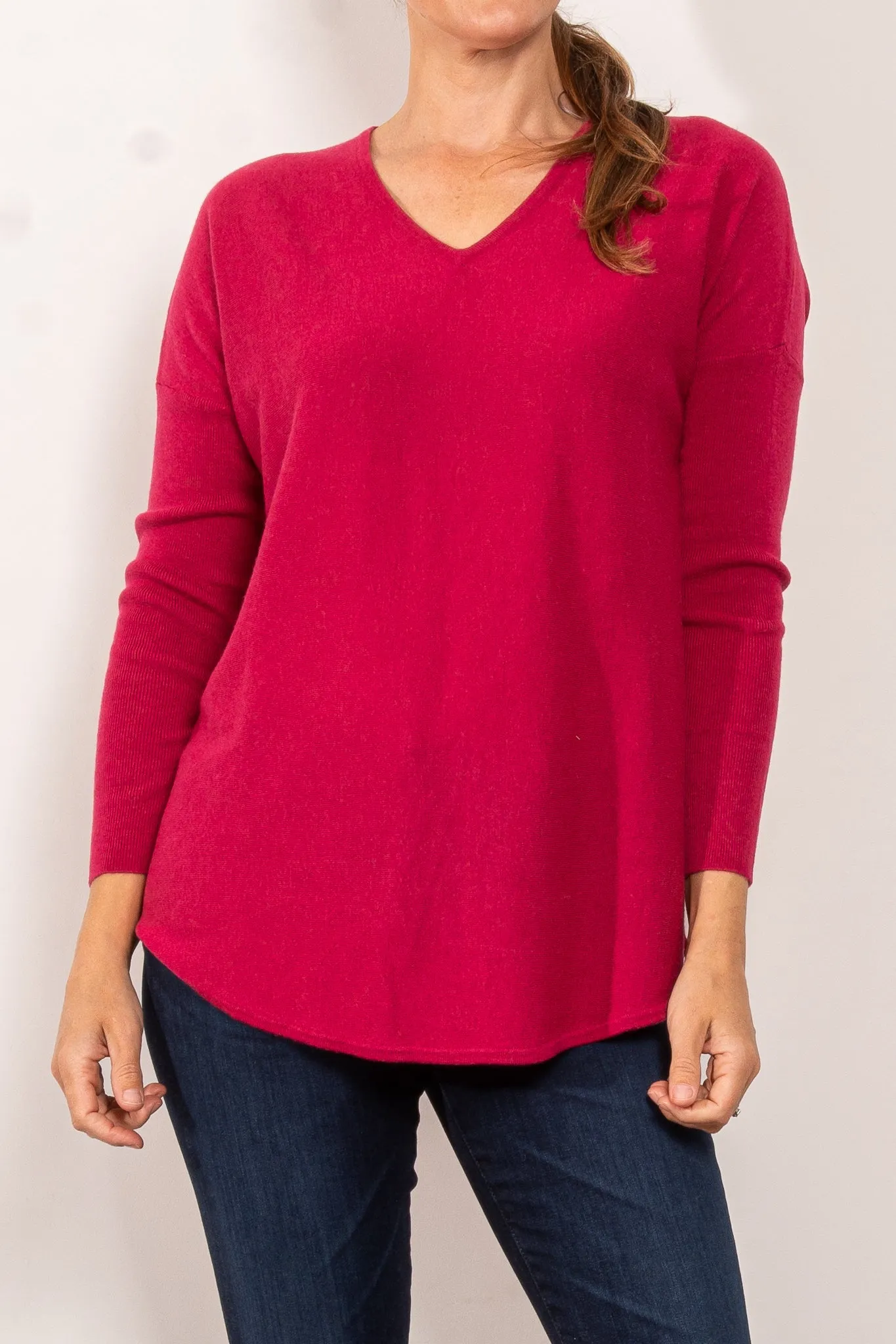 Bridge & Lord Curved Hem V Neck Jumper