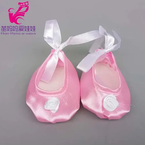 Charming Accessories for 40cm Baby Dolls: Socks, Bibs, and Hats