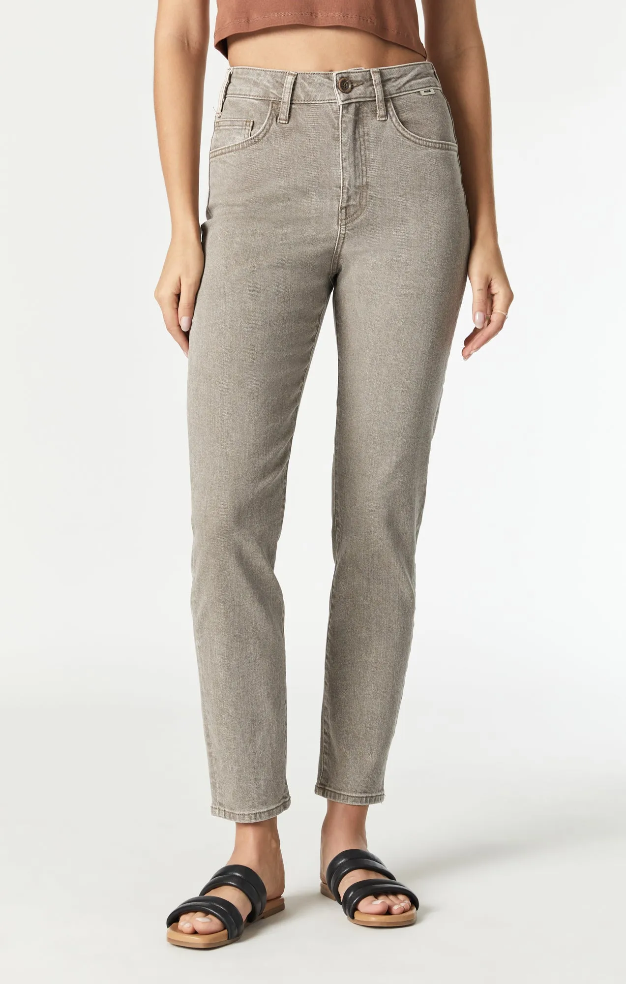 CINDY MOM JEANS IN BROWN NATURAL DYE