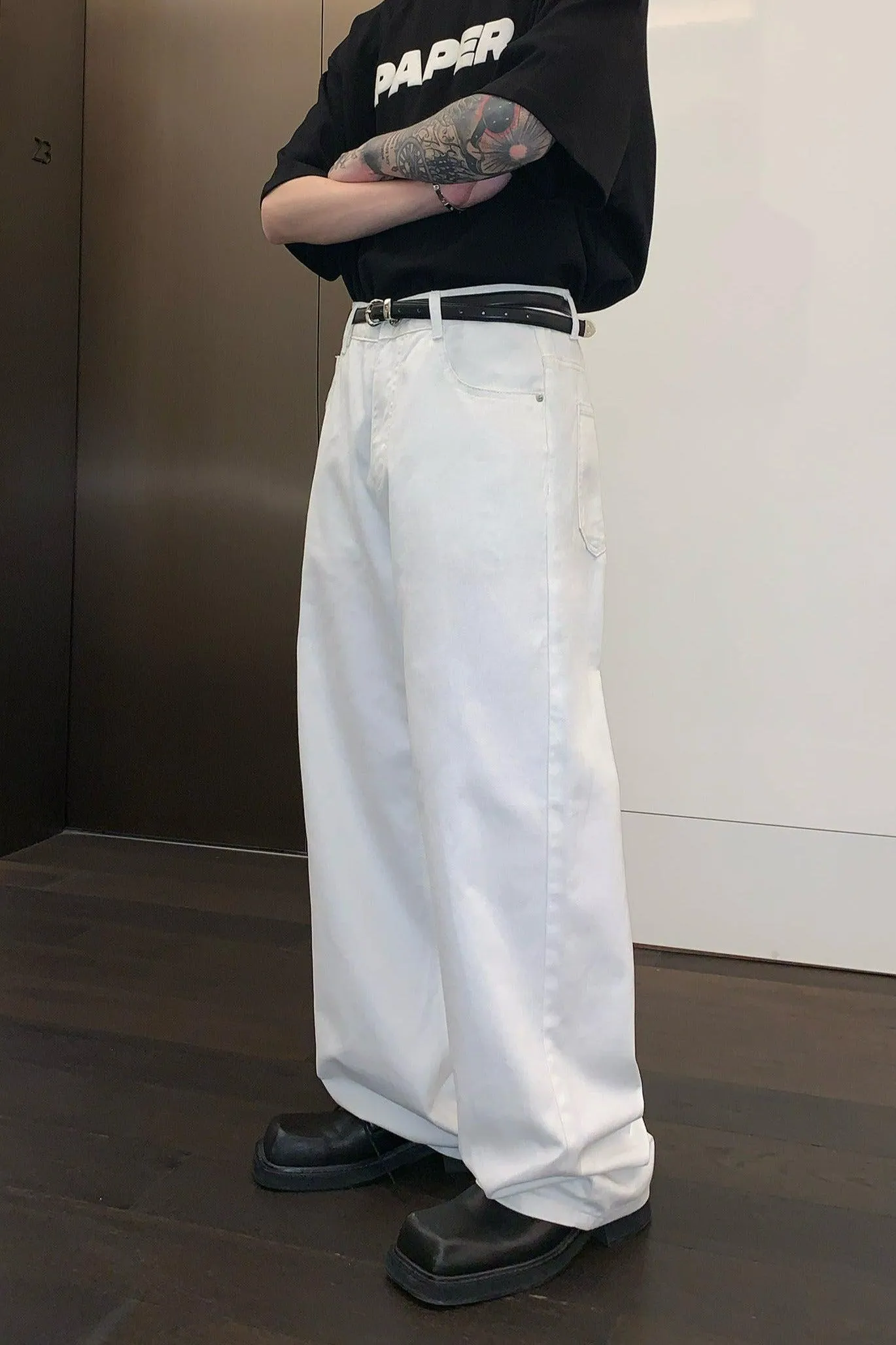 Cui Plain Solid Color Wide Jeans