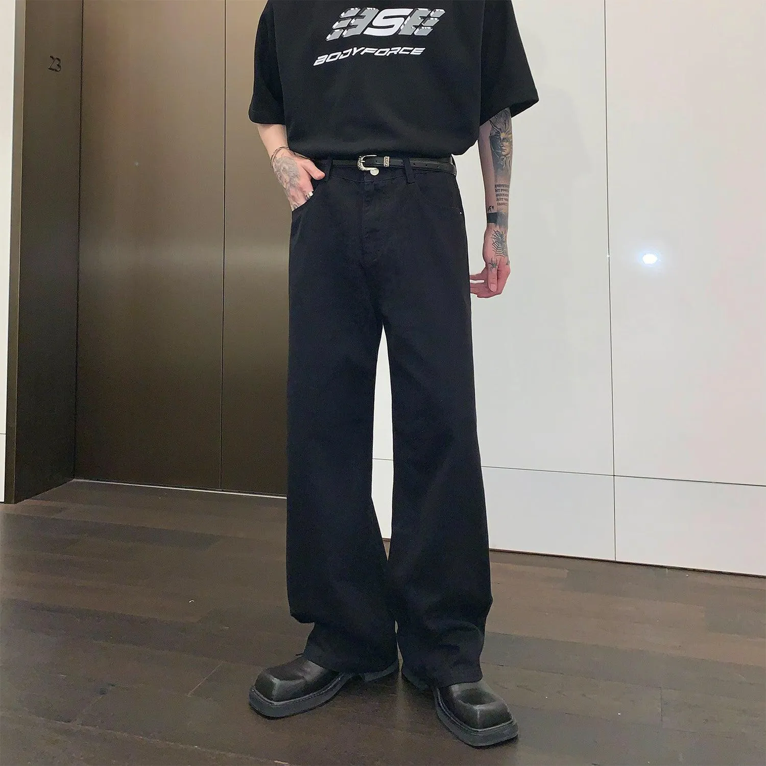 Cui Plain Solid Color Wide Jeans