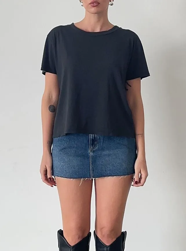 Essential Tee