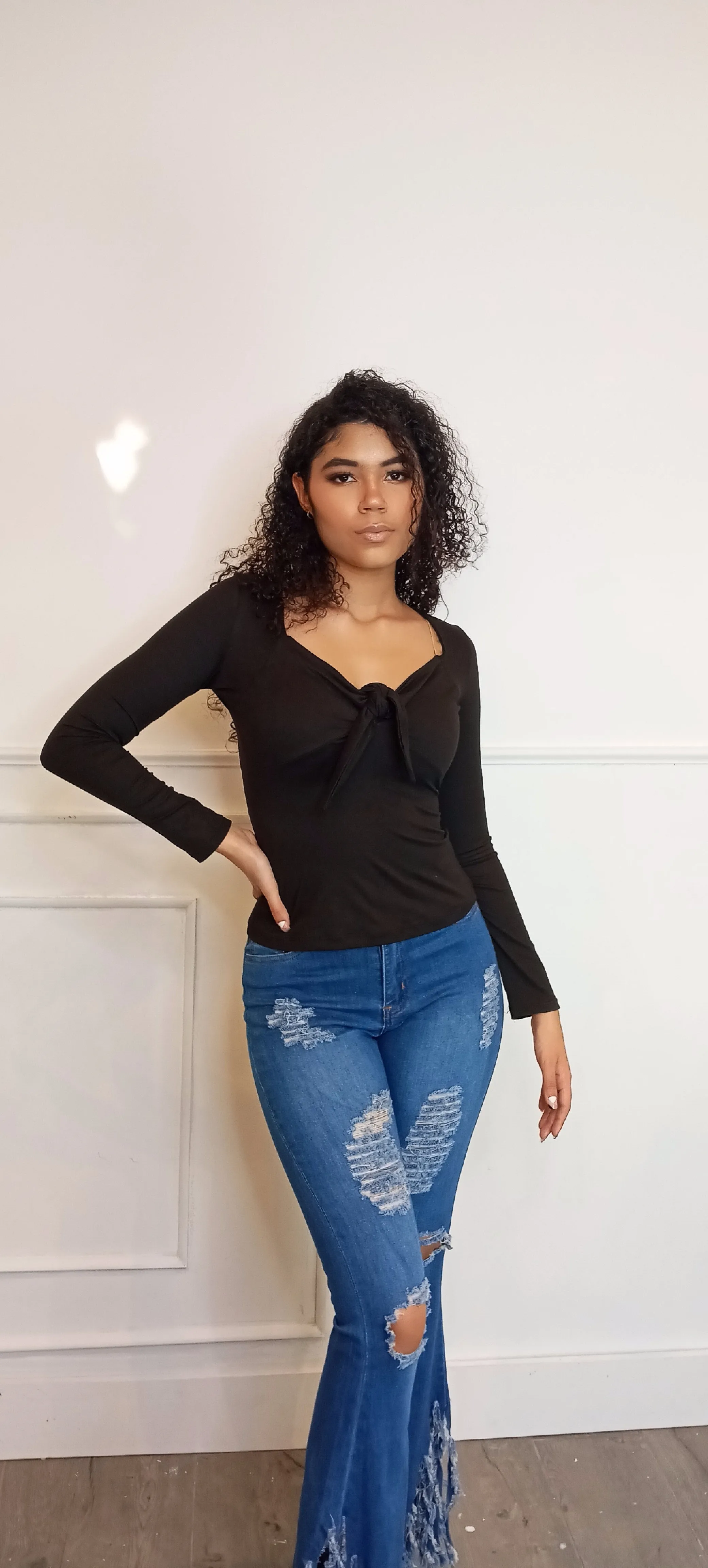 EVERYTHING I WANTED Top w/ Front Tie