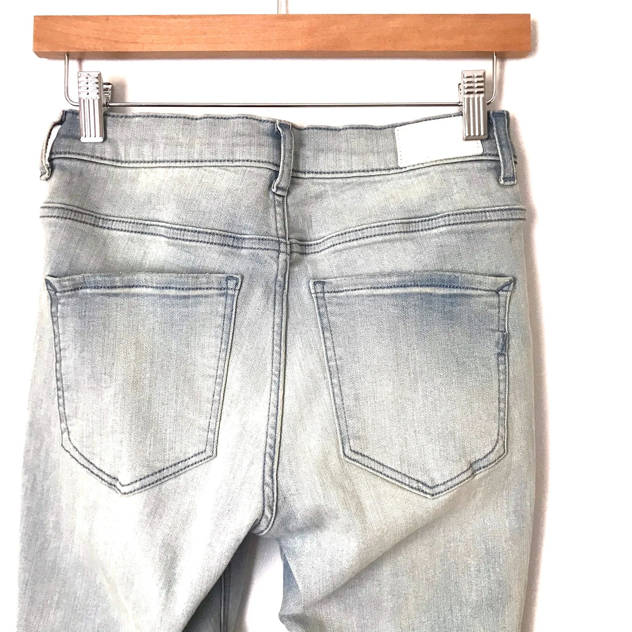 Express Denim Perfect Stretch Ankle High Rise Distressed Light Wash Jeans- Size 2R (Inseam 26”)