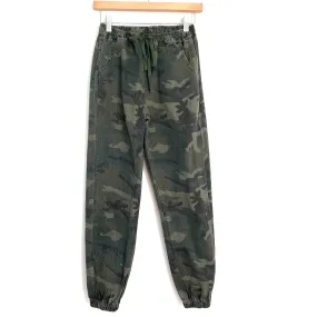 Hayden Camo Drawstring Jogger Pants- Size S (Inseam 25")