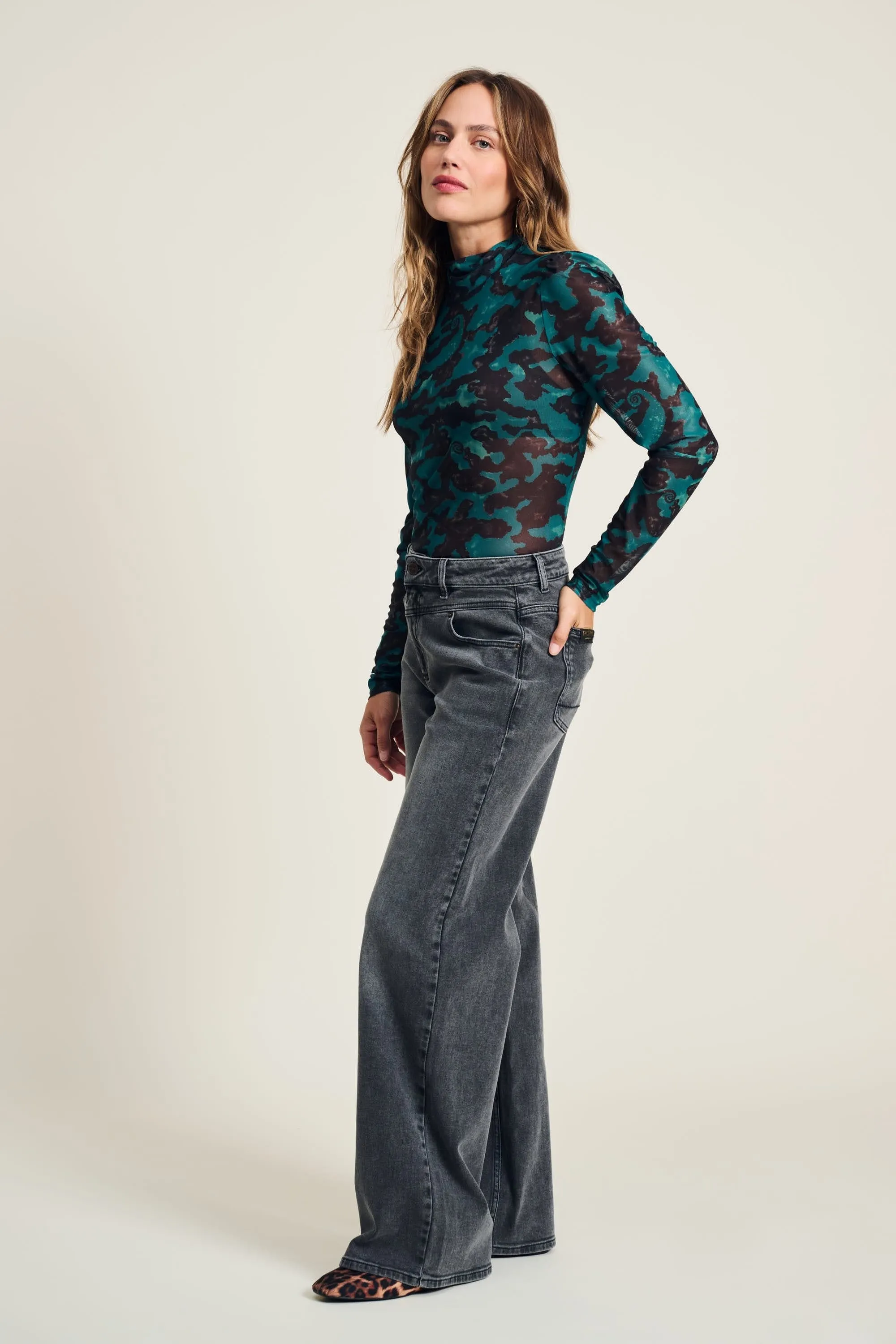 JEANS- Wide leg Grey Storm