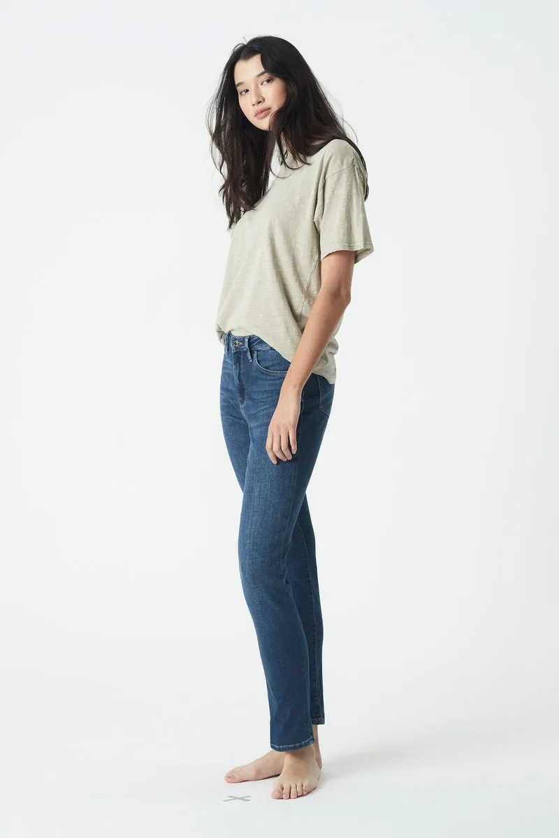 Kathleen Jeans - Mid Feather Blue