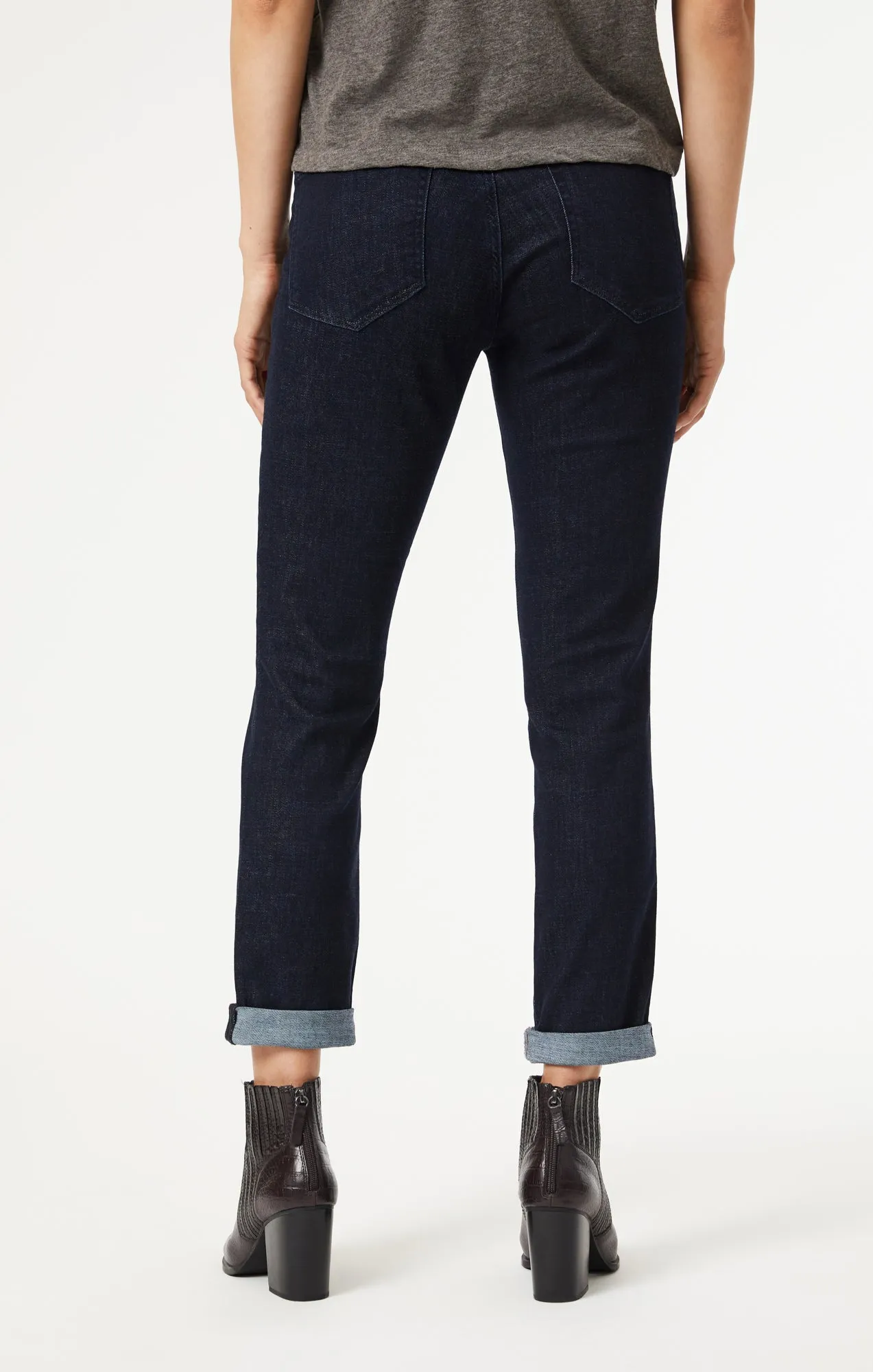 KATHLEEN SLIM BOYFRIEND IN SOLID RINSE FEATHER BLUE