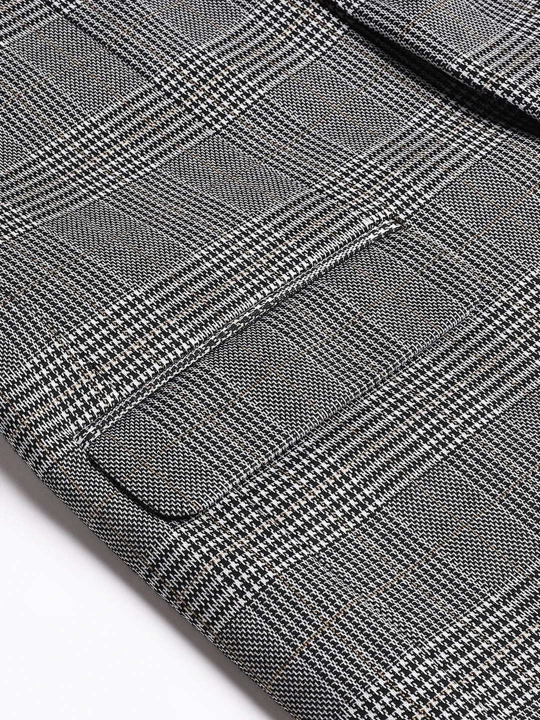 Men Grey Regular Fit Checkered Notched Lapel Casual Blazer