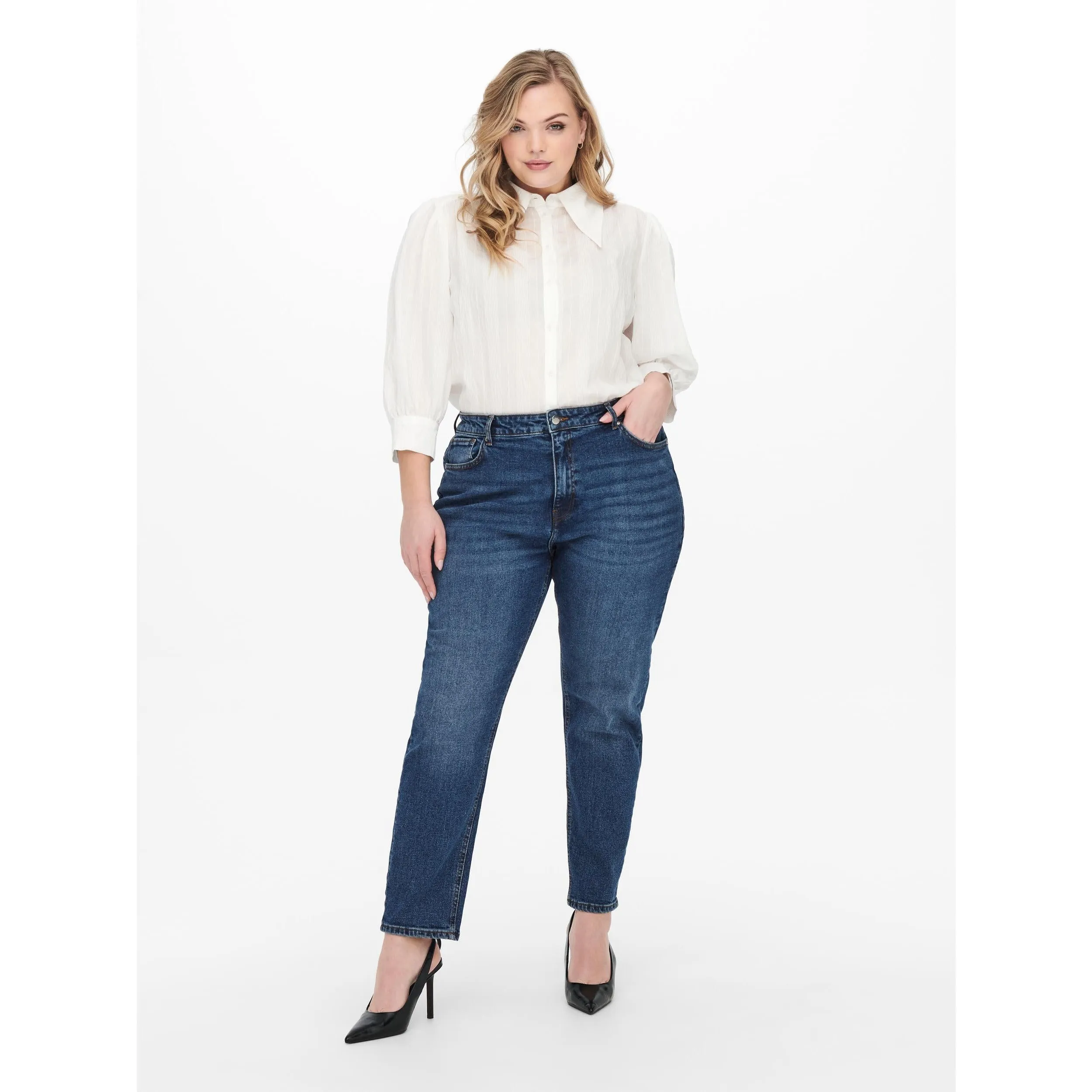 Only Carmakoma Mom Jeans in Dark Blue Denim