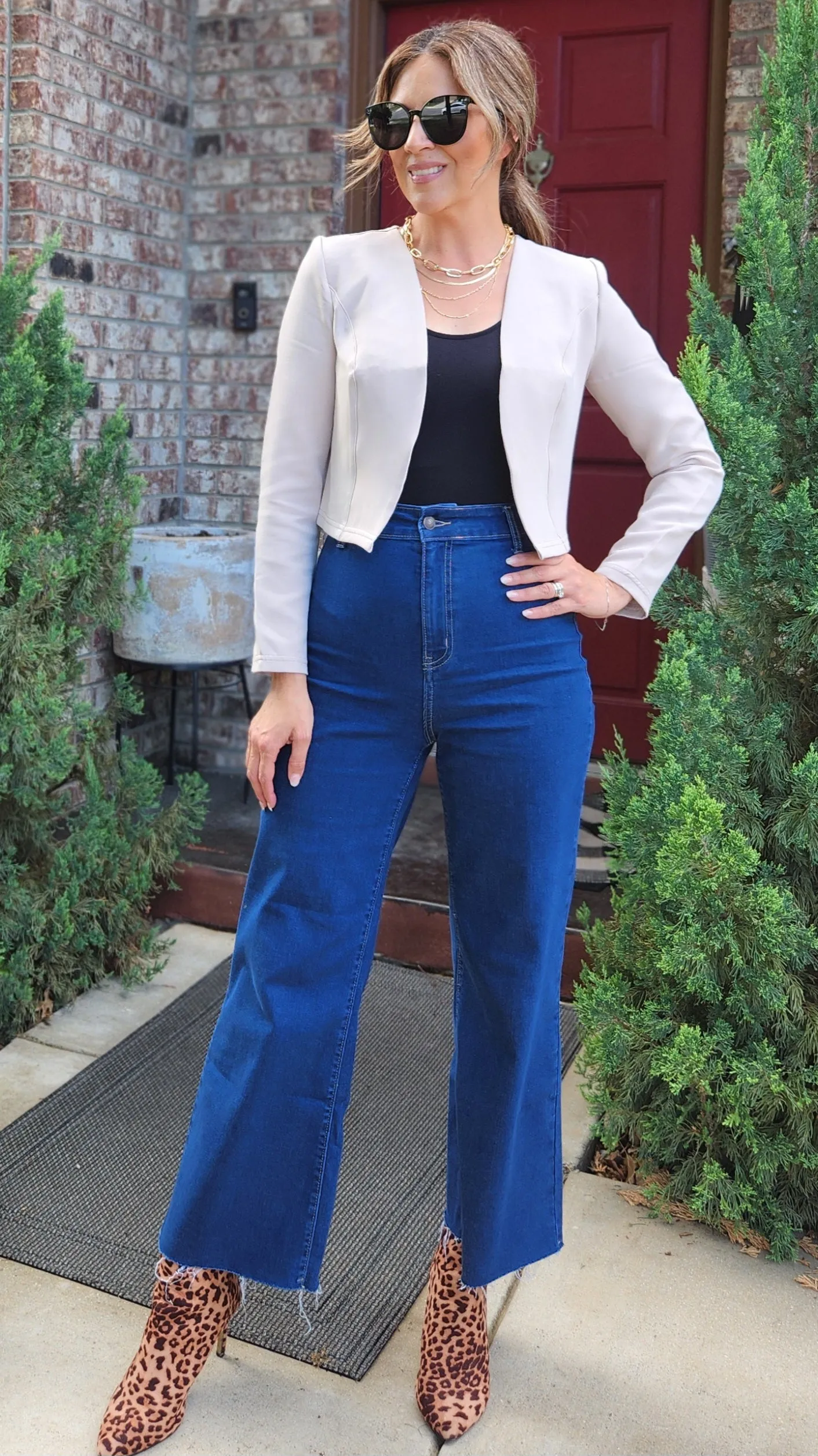 Perfect For Office or Weekend Blazer-Light Khaki