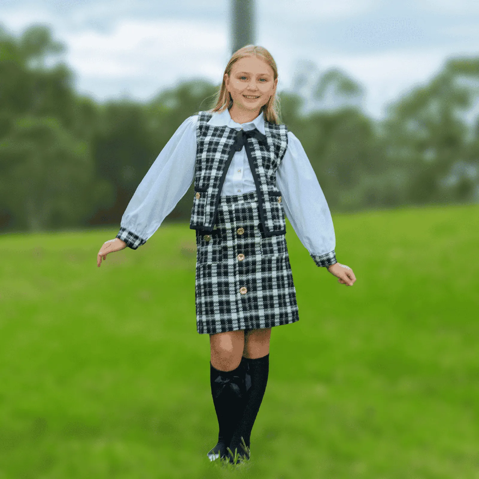 SCHOOLYARD SWEETHEART COAT
