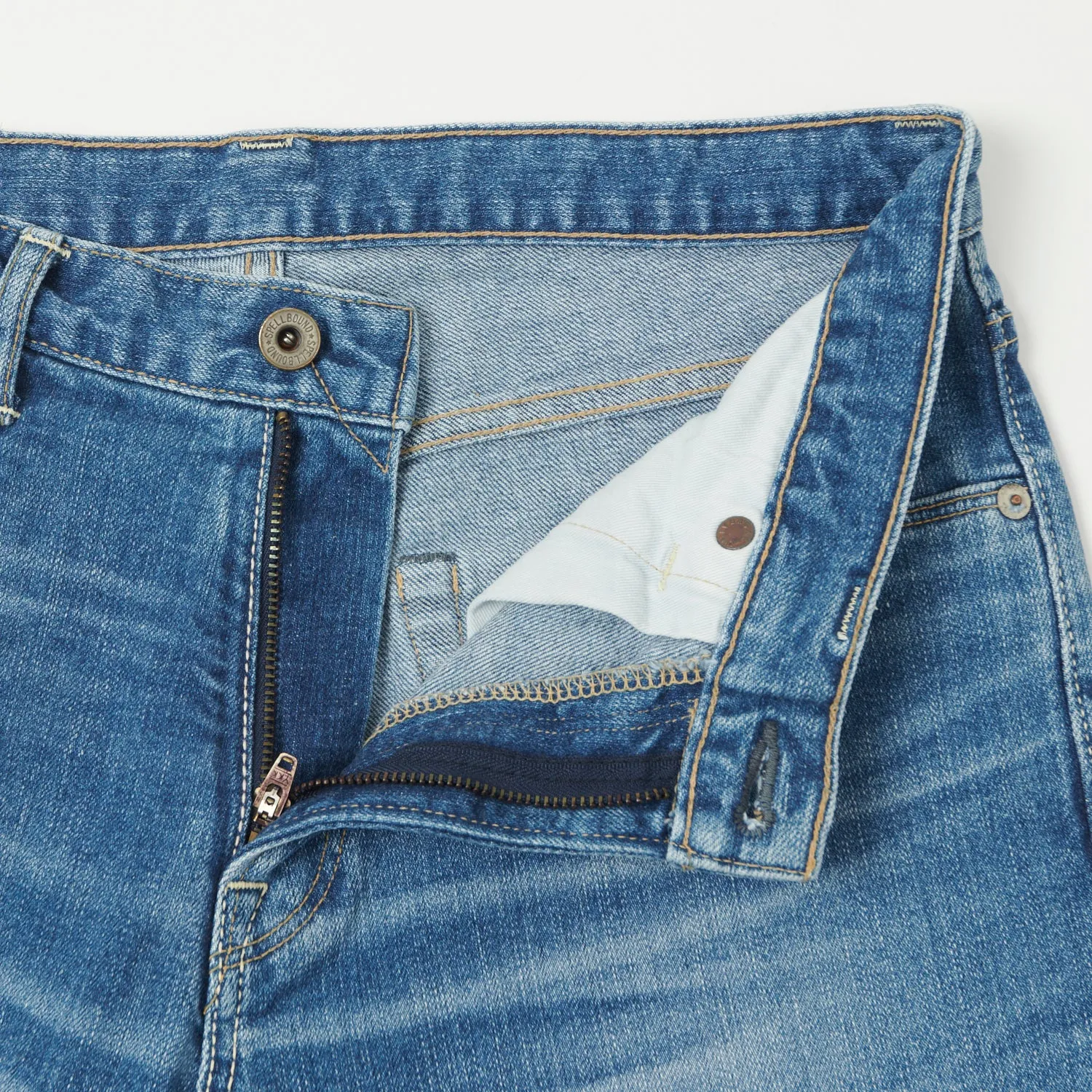 Spellbound 40-171C Slim Tapered Jean - Stone Wash