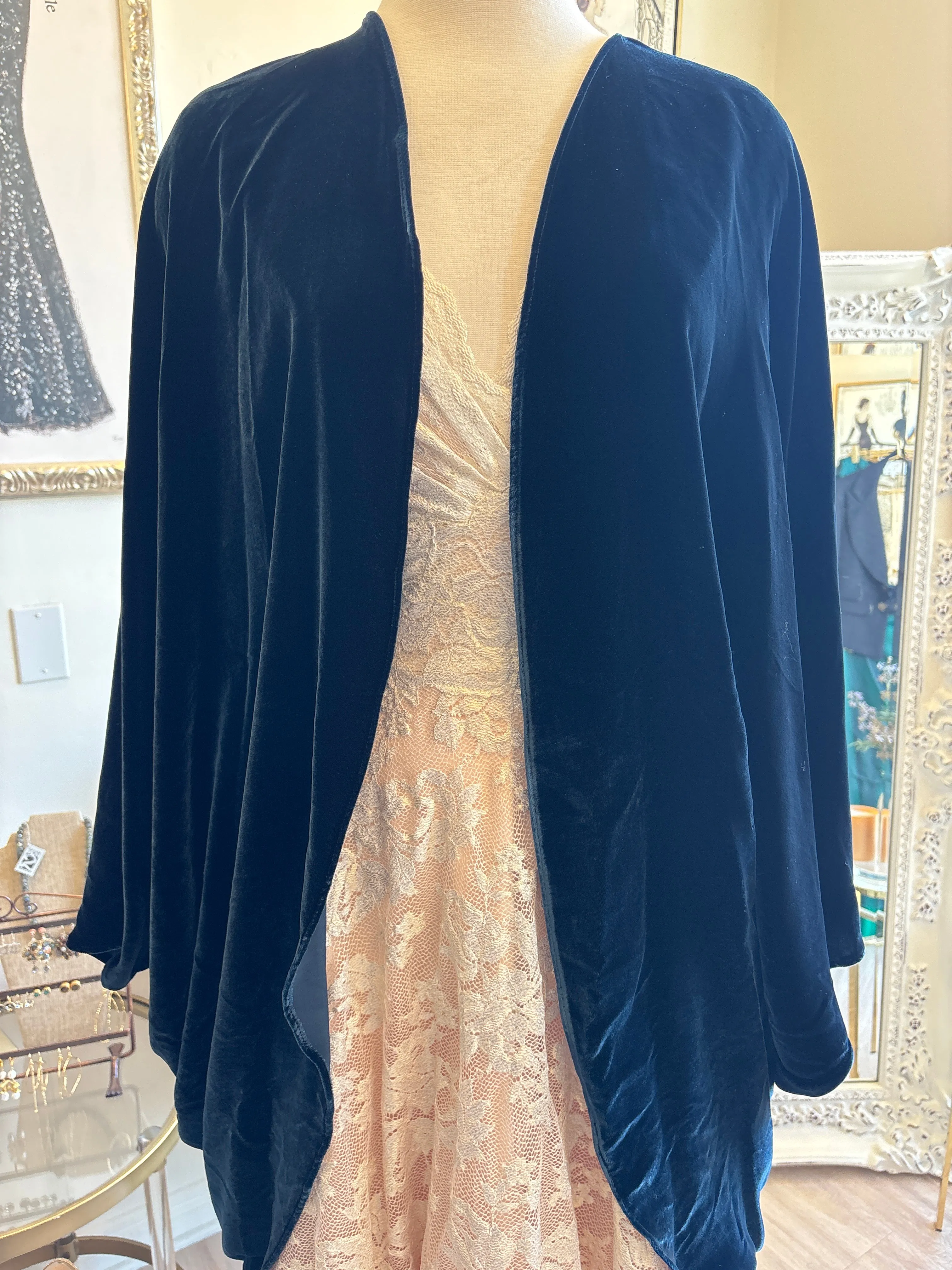 T.ba Georgia Kasaka Silk Velvet