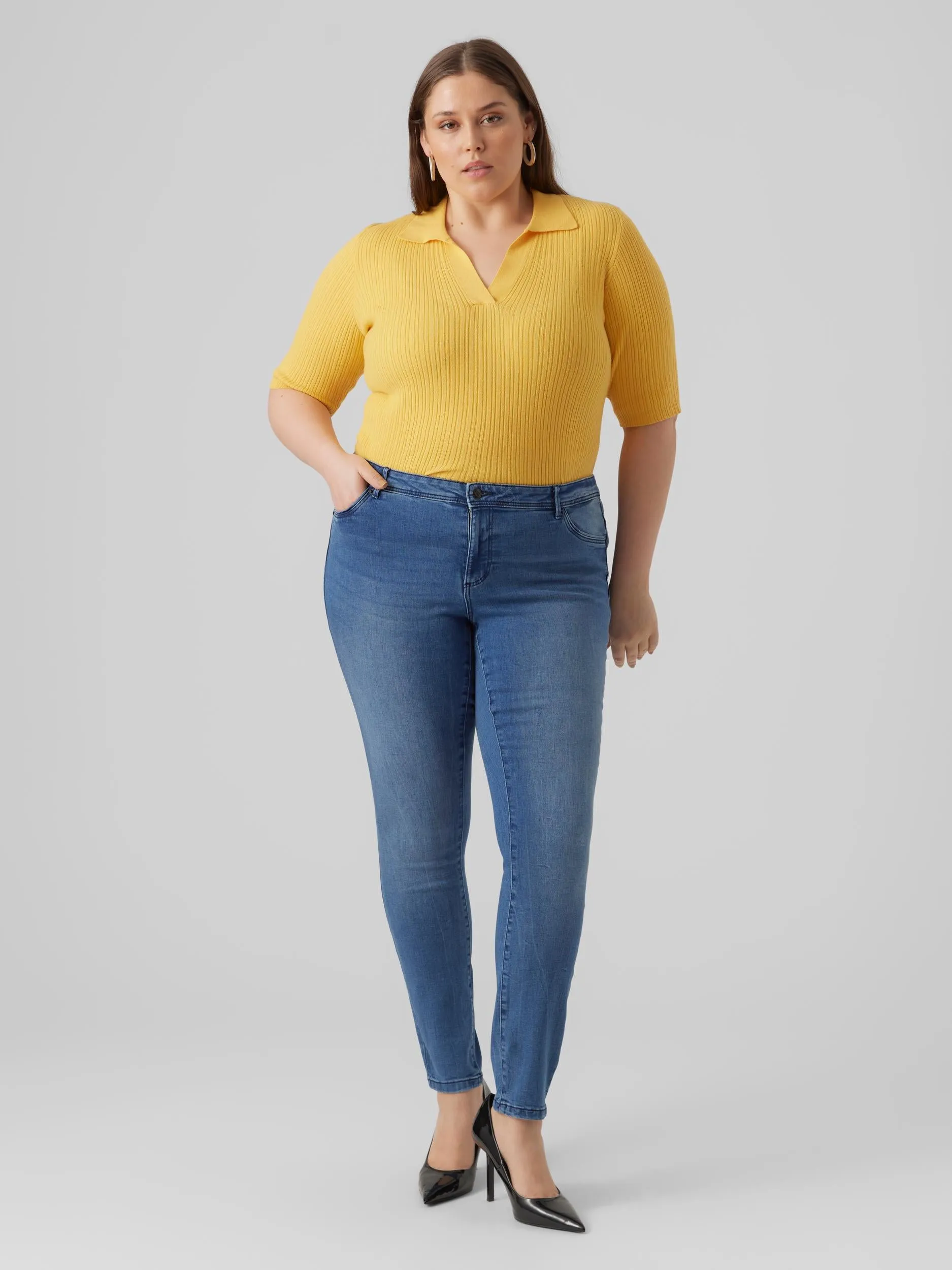 Vero Moda Anya Skinny Jeans in Blue