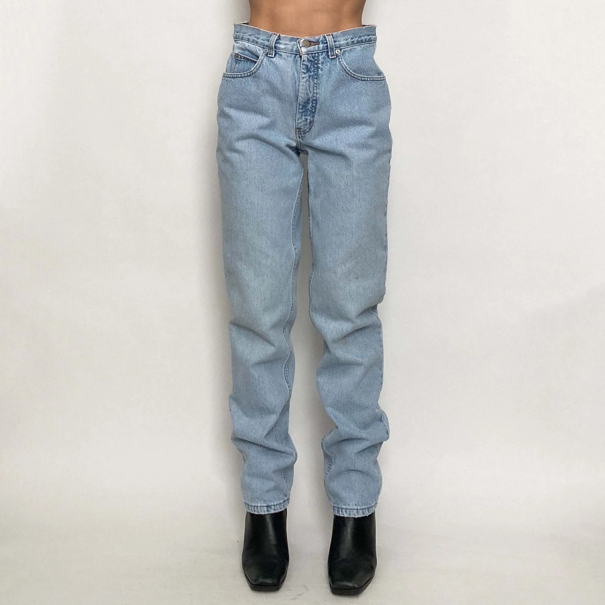 vintage high rise jeans - size 27